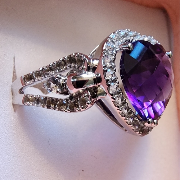 14K White Gold 3 ct Genuine Amethyst Ring - Picture 3 of 3